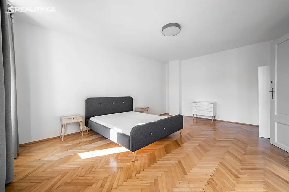 Pronájem bytu 3+kk 90 m², Sokolovská, Praha 8 - Karlín