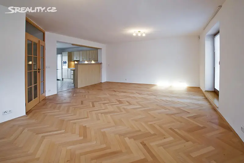 Pronájem  rodinného domu 352 m², pozemek 400 m², Nad Želivkou, Praha 6 - Nebušice