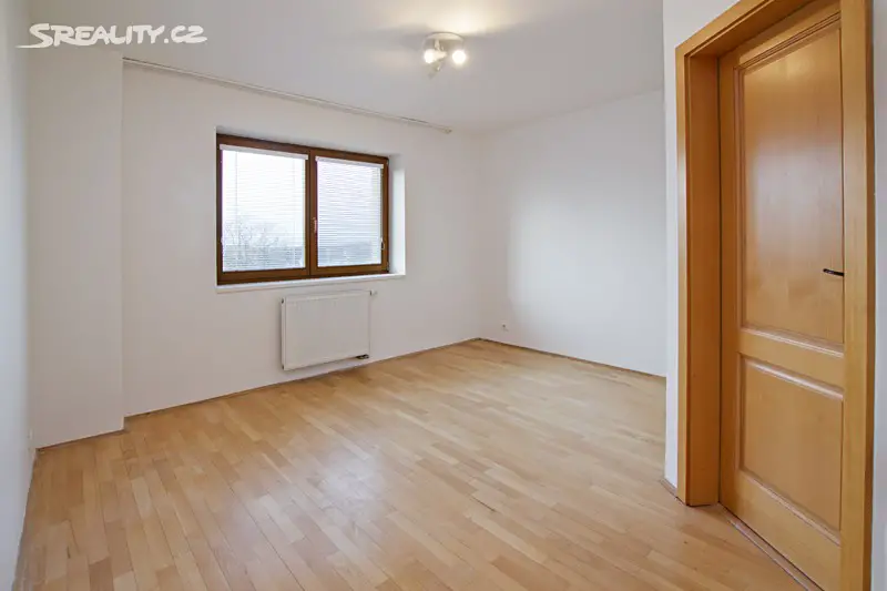 Pronájem  rodinného domu 352 m², pozemek 400 m², Nad Želivkou, Praha 6 - Nebušice