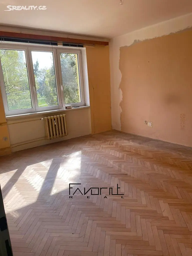 Prodej bytu 2+1 40 m², Bulharská, Ostrava - Poruba