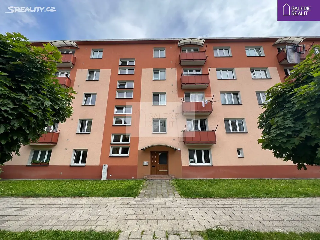 Prodej bytu 3+1 60 m², Optiky, Přerov - Přerov I-Město