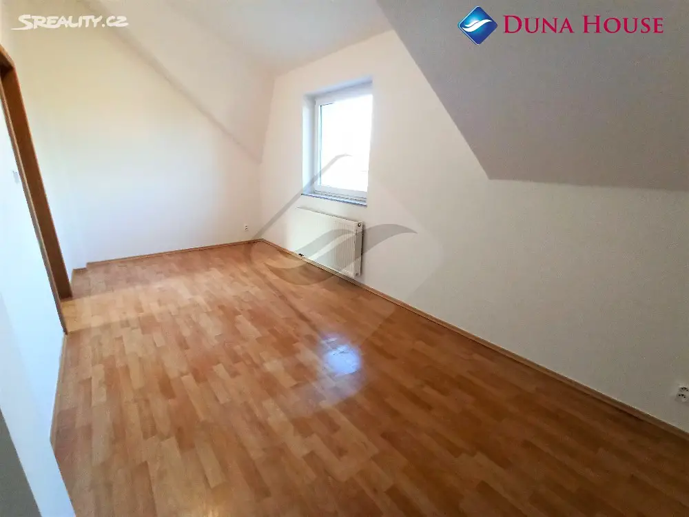 Prodej bytu 3+kk 61 m², Břežany II, okres Kolín