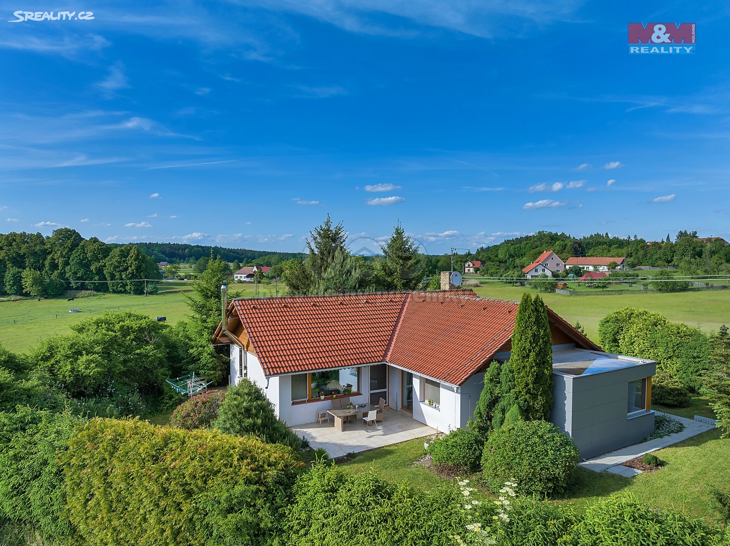 Prodej  rodinného domu 145 m², pozemek 1 435 m², Býšť - Bělečko, okres Pardubice