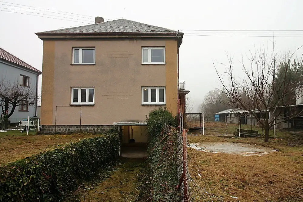 Prodej  rodinného domu 238 m², pozemek 574 m², Pardubice - Drozdice, okres Pardubice