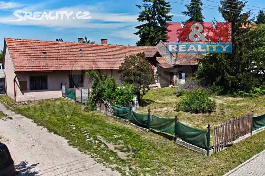 Prodej  rodinného domu 150 m², pozemek 625 m², Zachrašťany, okres Hradec Králové