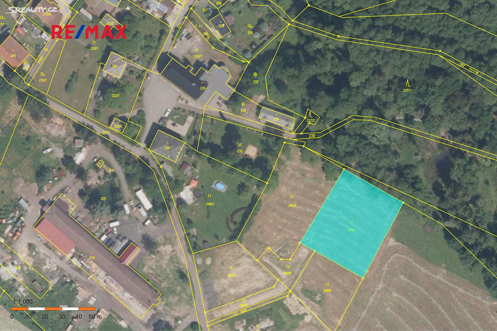 Prodej  stavebního pozemku 2 139 m², Chotovice, okres Česká Lípa