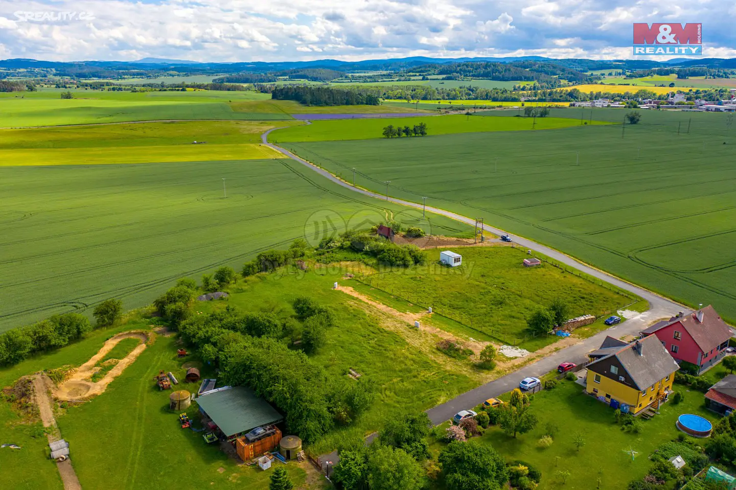 Prodej  stavebního pozemku 1 000 m², Horažďovice, okres Klatovy