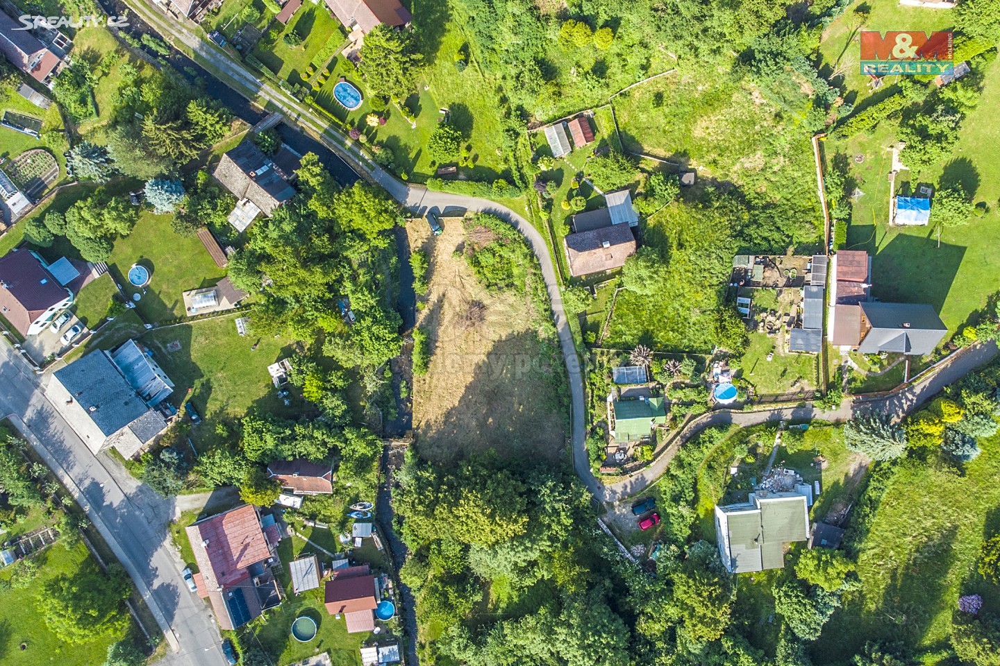 Prodej  stavebního pozemku 1 236 m², Skalice u České Lípy, okres Česká Lípa