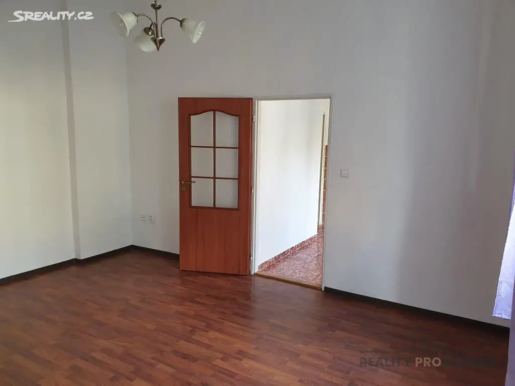 Pronájem bytu 1+1 36 m², Lazecká, Olomouc - Lazce