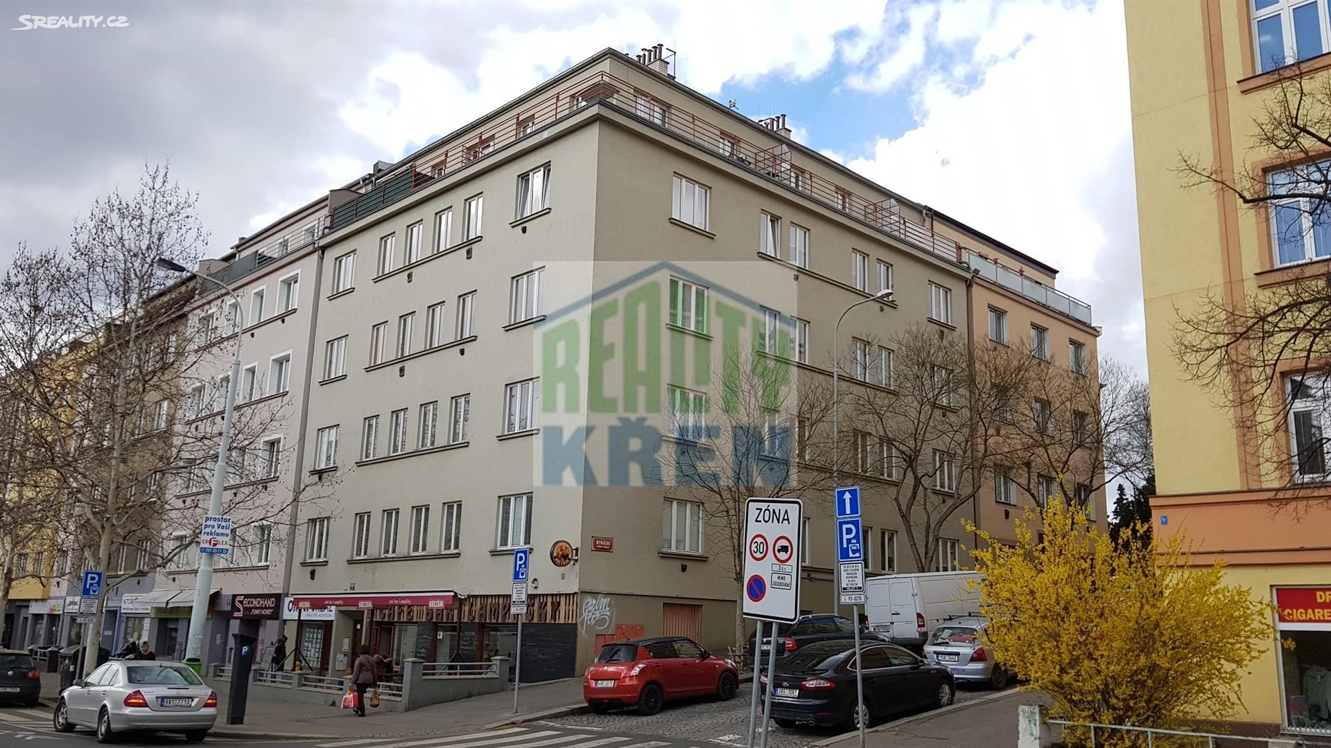 Pronájem bytu 1+1 43 m², Koněvova, Praha 3 - Žižkov