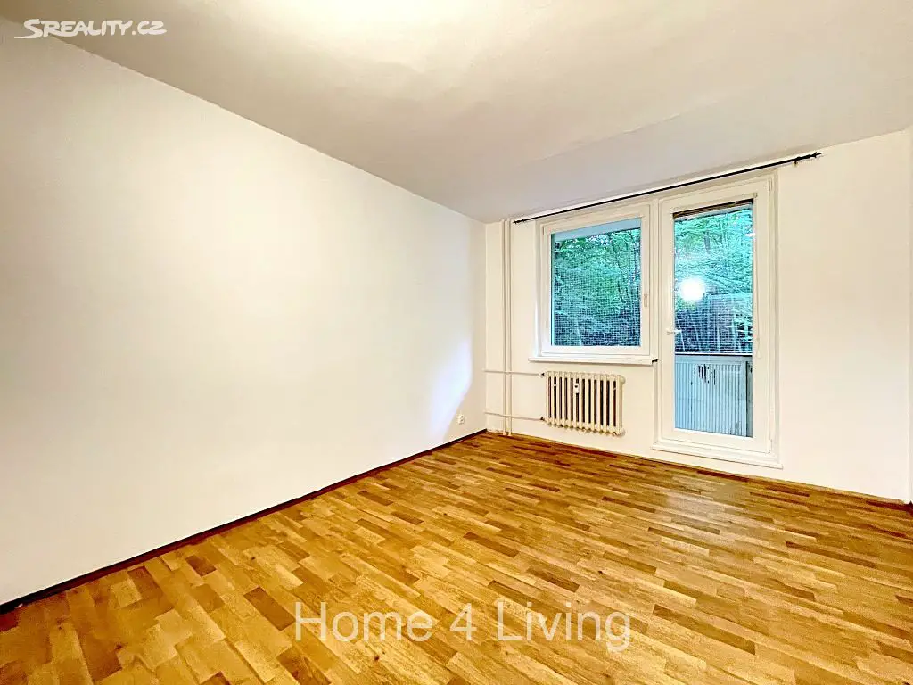 Pronájem bytu 1+kk 30 m², Jedovnická, Brno - Líšeň