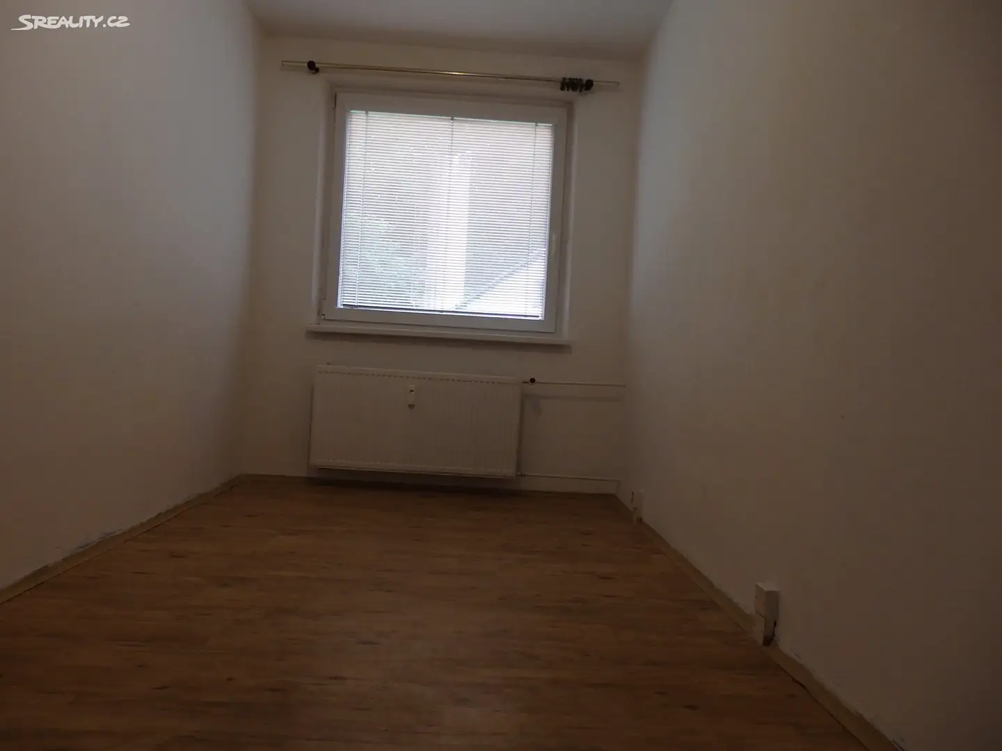 Pronájem bytu 2+1 45 m², Lidická, Bruntál