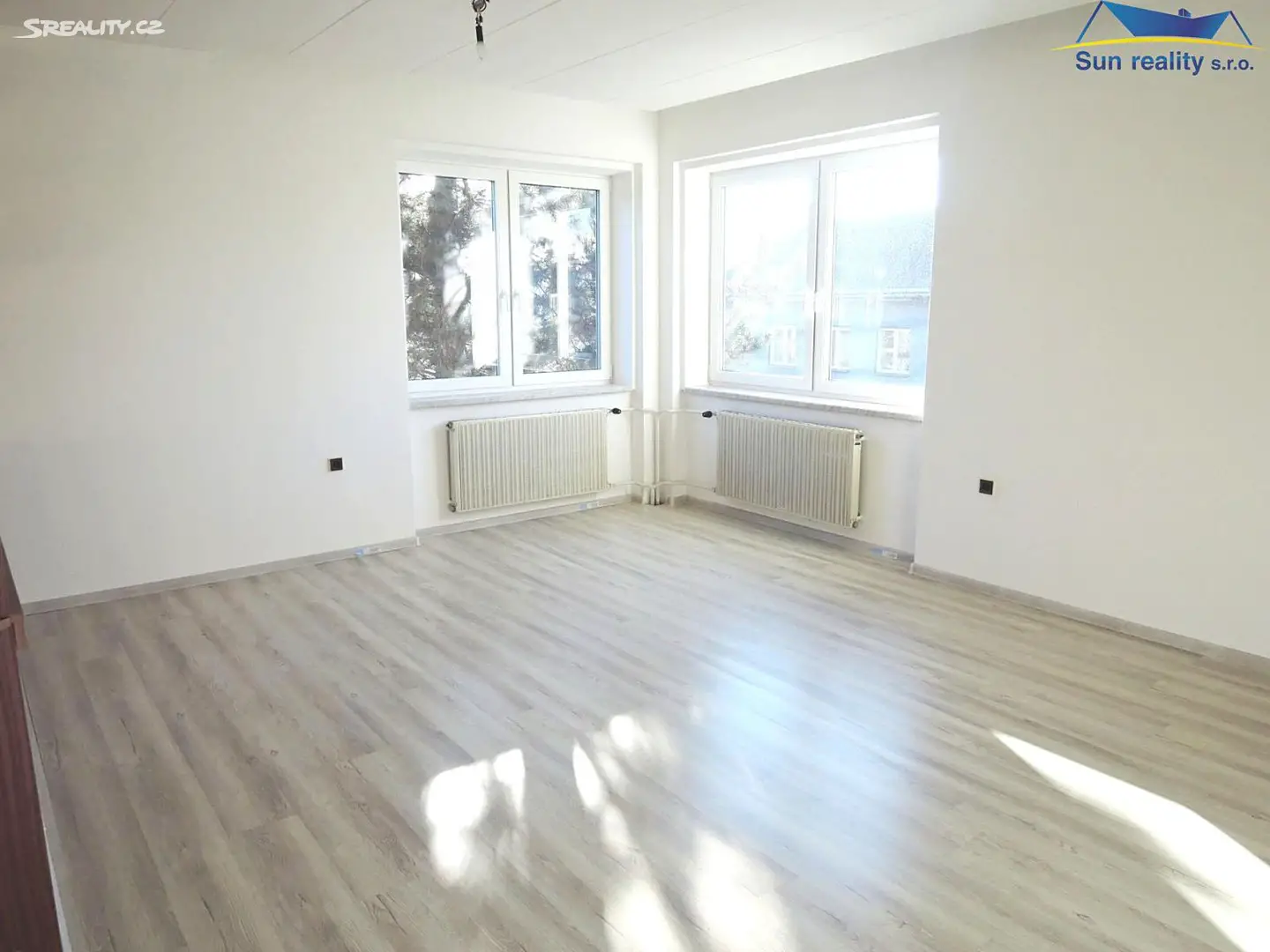 Pronájem bytu 3+1 88 m², Těšínská, Ostrava - Radvanice