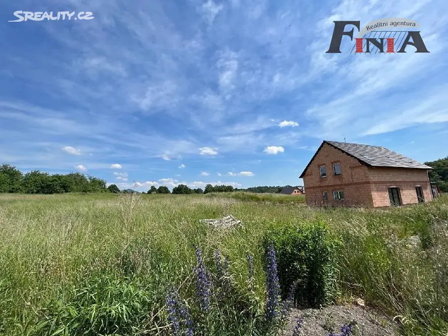 Prodej  stavebního pozemku 2 510 m², Horní Libchava, okres Česká Lípa