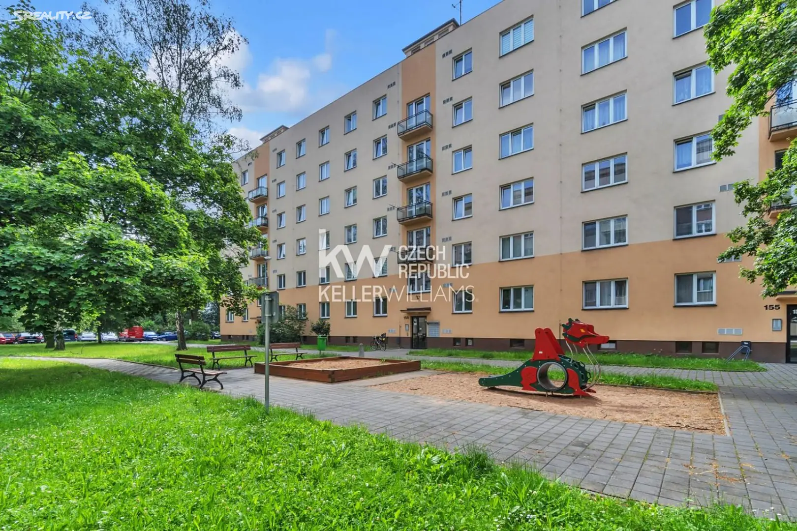 Prodej bytu 1+1 42 m², Stavbařů, Pardubice - Polabiny