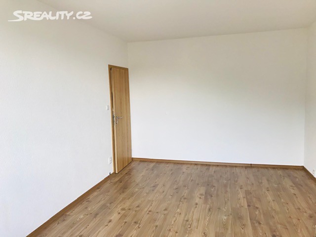 Pronájem bytu 2+1 60 m², Pod Hůrkou, Klatovy - Klatovy III