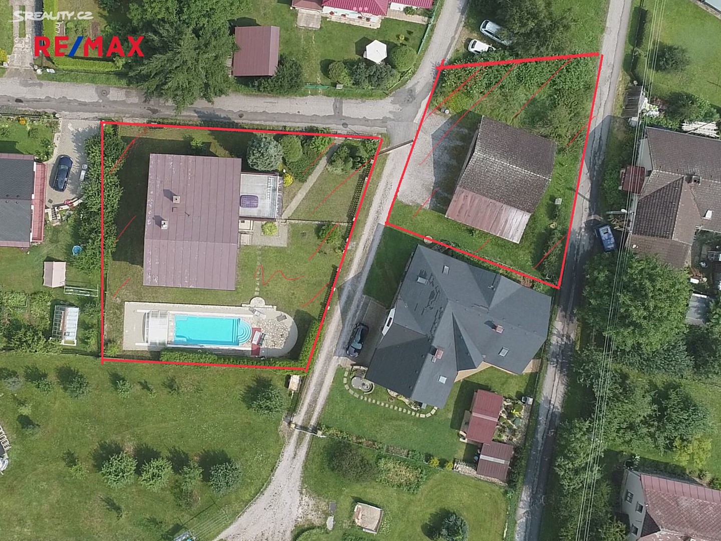 Prodej  rodinného domu 450 m², pozemek 1 371 m², Horní Branná, okres Semily