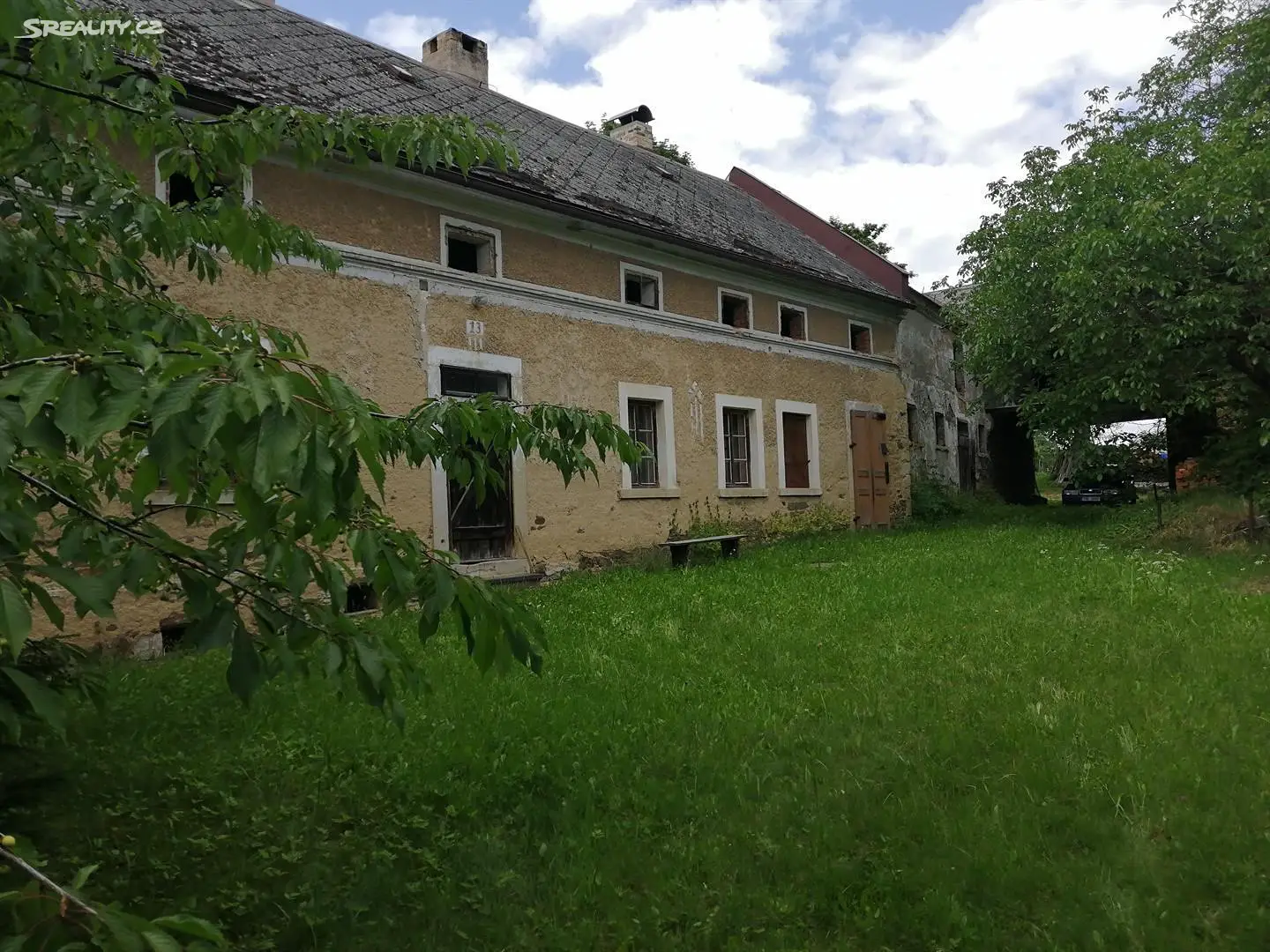 Prodej  rodinného domu 100 m², pozemek 1 946 m², Úterý, okres Plzeň-sever