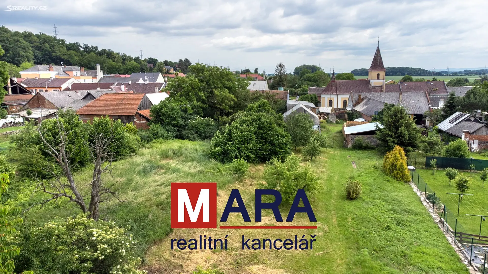 Prodej  stavebního pozemku 826 m², Krčmaň, okres Olomouc