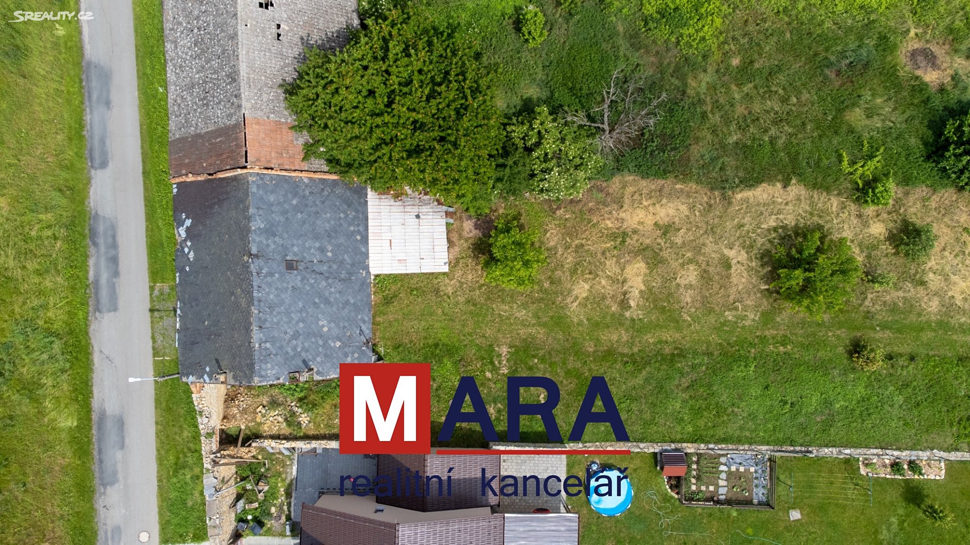 Prodej  stavebního pozemku 826 m², Krčmaň, okres Olomouc