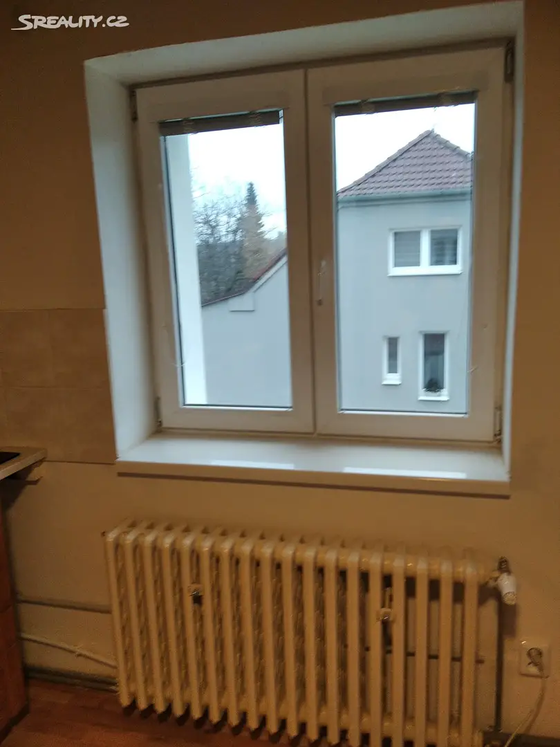Pronájem bytu 1+1 50 m² (Podkrovní), Plzeň, okres Plzeň-město