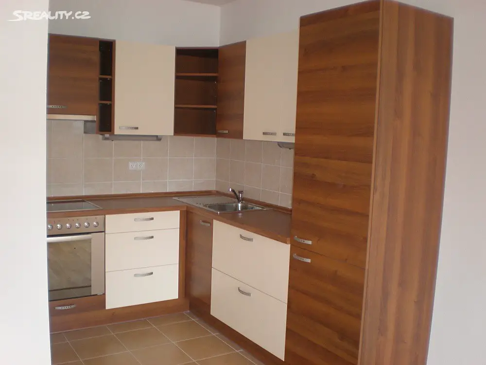 Pronájem bytu 2+kk 44 m², V Zahradách, Dobřichovice