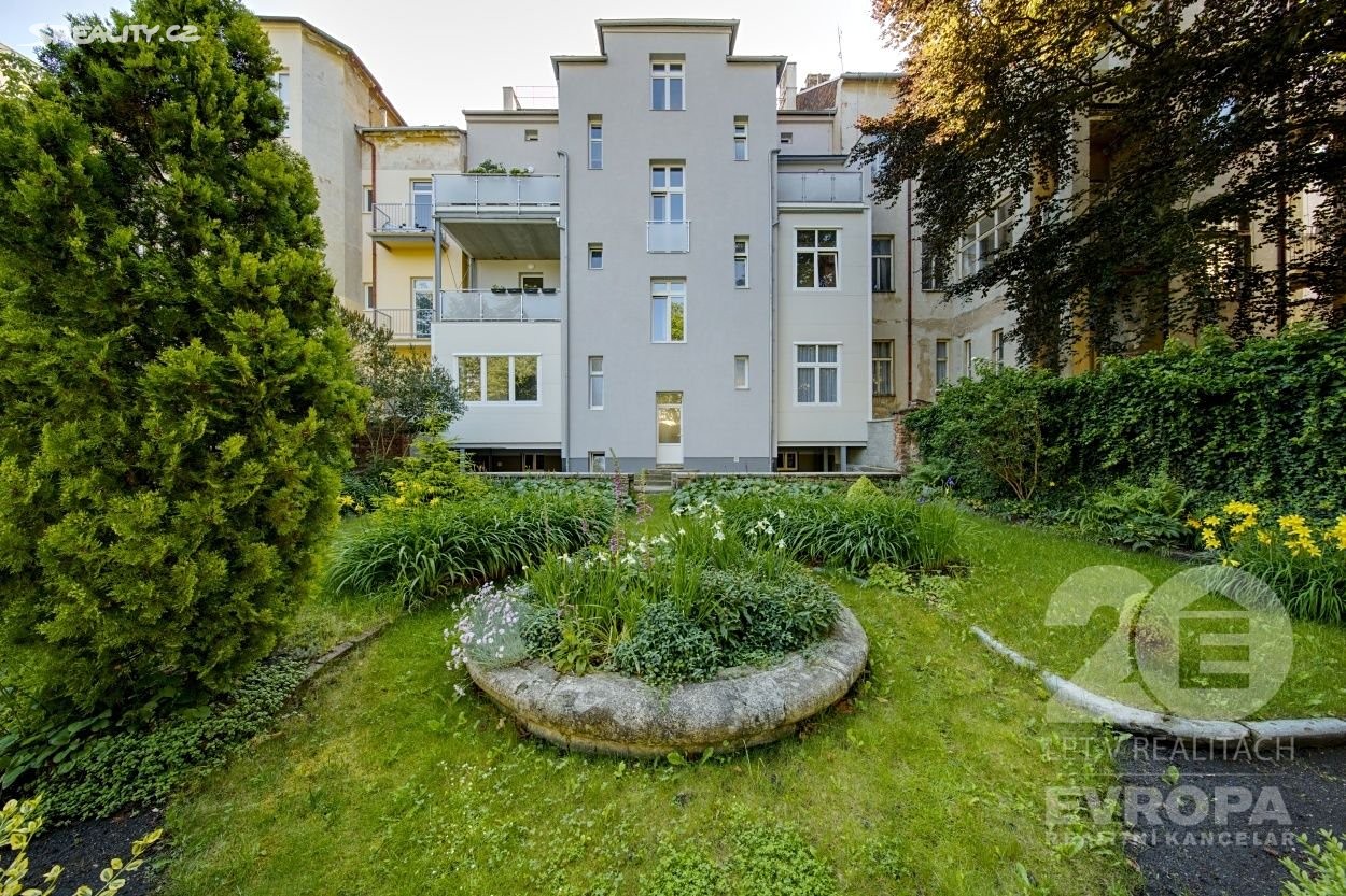 Prodej bytu 3+1 79 m², Koperníkova, Plzeň - Jižní Předměstí
