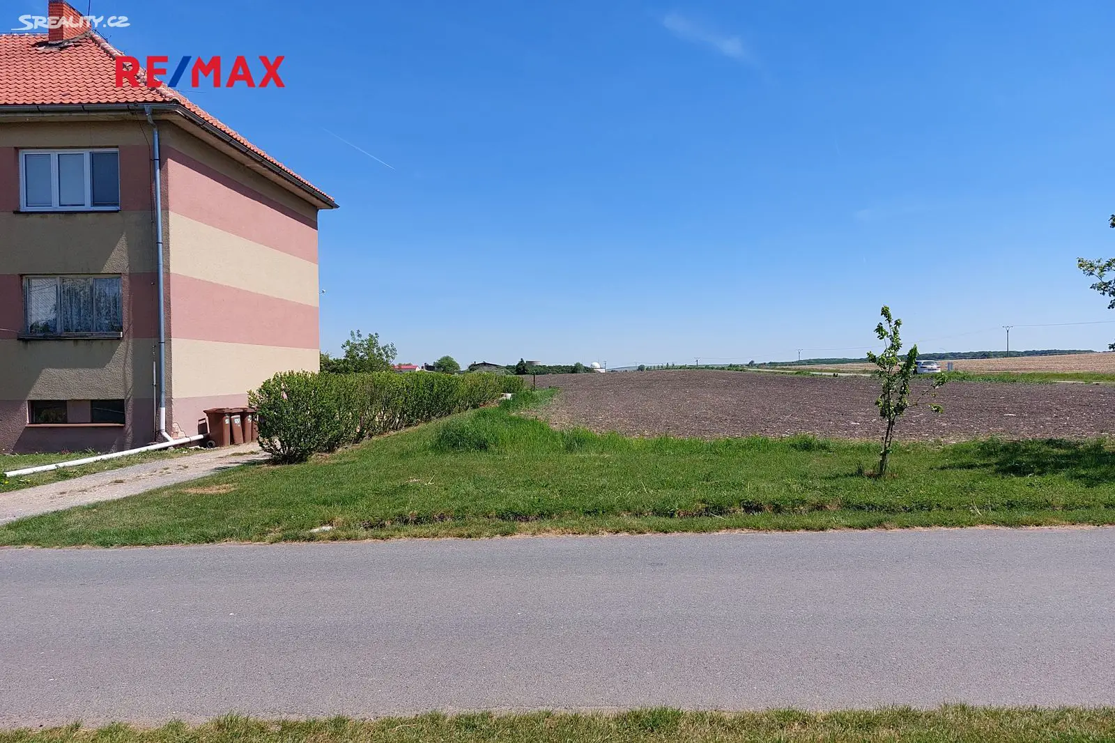 Prodej  stavebního pozemku 831 m², Choťovice, okres Kolín