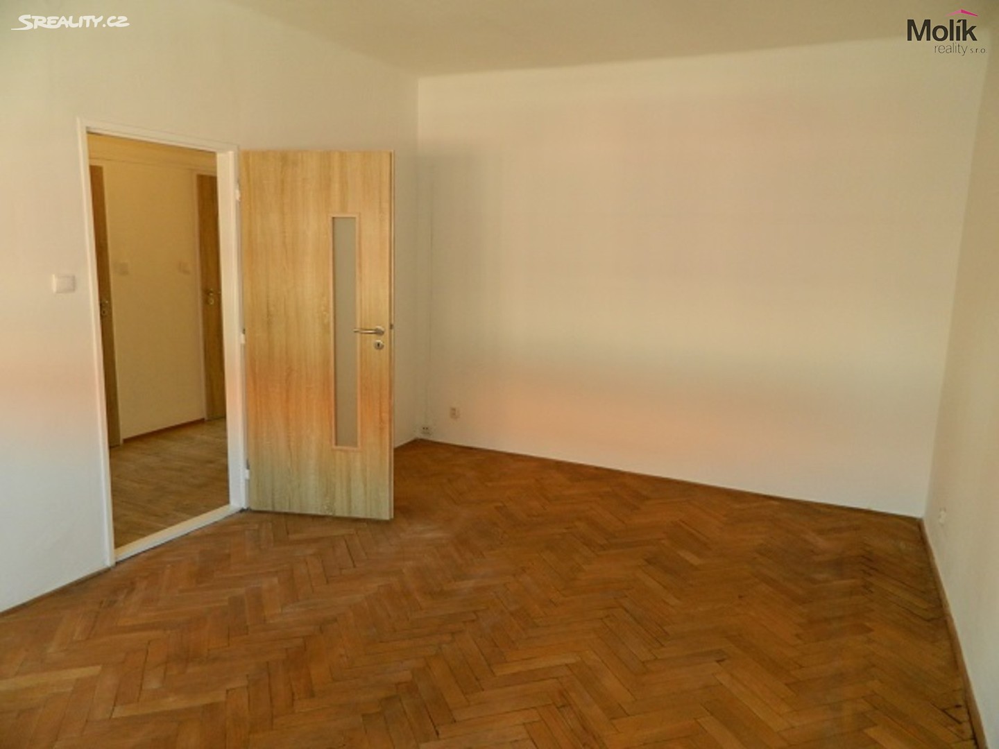 Pronájem bytu 1+1 37 m², Vítězslava Nezvala, Most