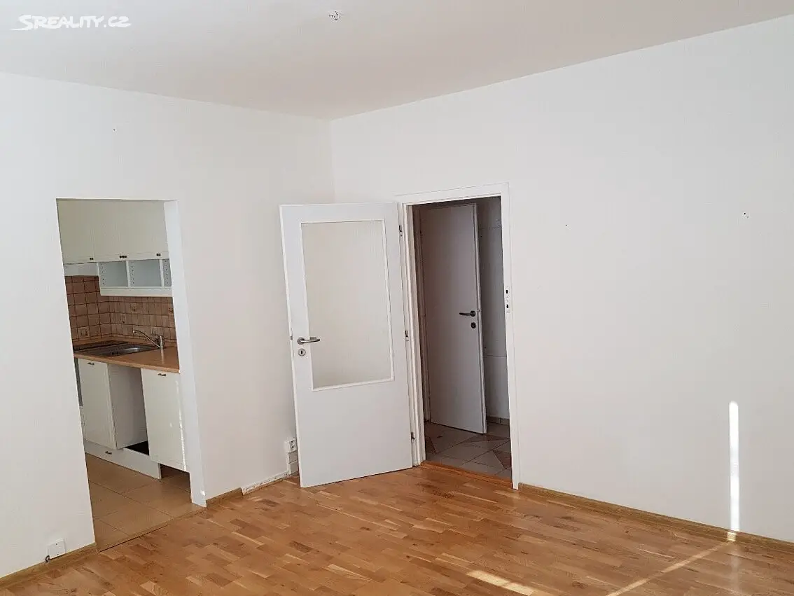Pronájem bytu 2+1 46 m², Zdeňka Chalabaly, Ostrava - Bělský Les