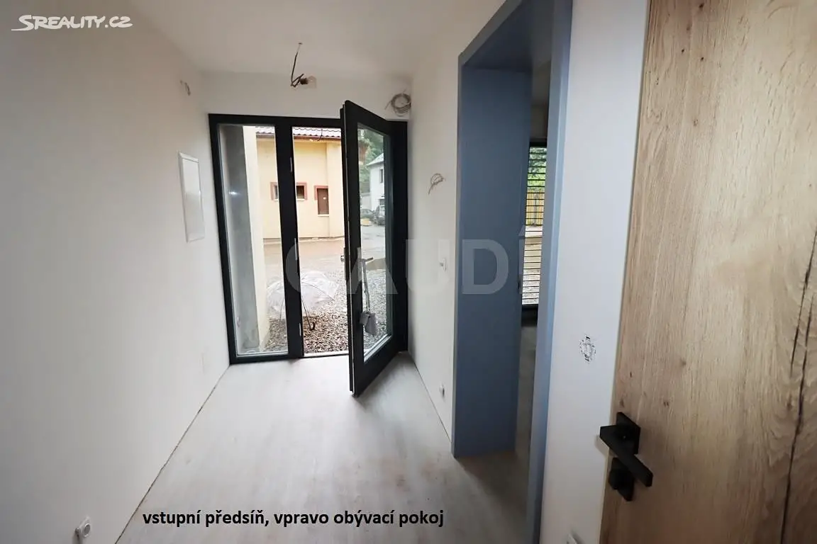Pronájem bytu 2+kk 50 m², Černošice, okres Praha-západ