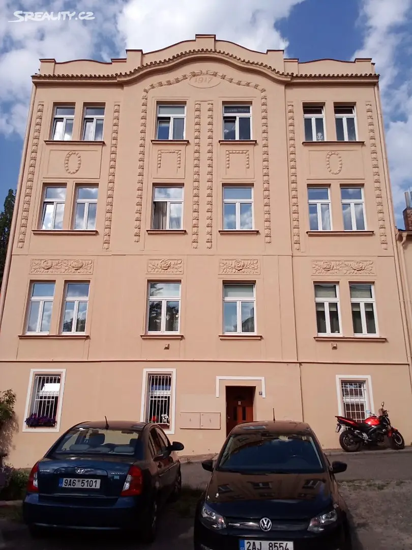 Prodej bytu 2+1 60 m², Rybářská, Praha - Podolí