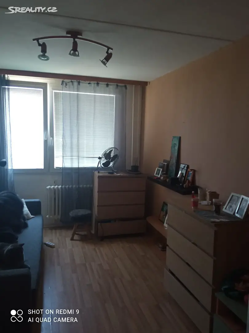 Prodej bytu 3+1 70 m², Květnového vítězství, Praha - Praha 11