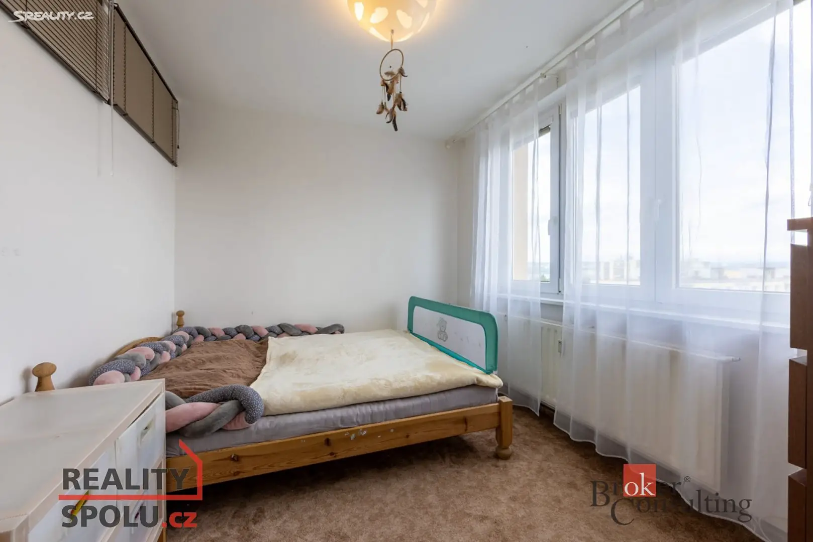 Prodej bytu 3+1 60 m², Švabinského, Sokolov