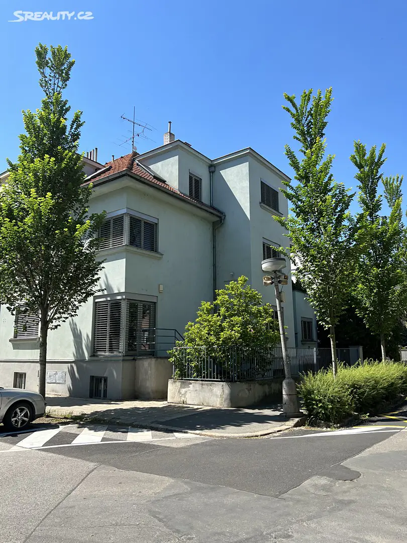 Prodej bytu 5+kk 110 m² (Mezonet), Studentská, Poděbrady - Poděbrady II