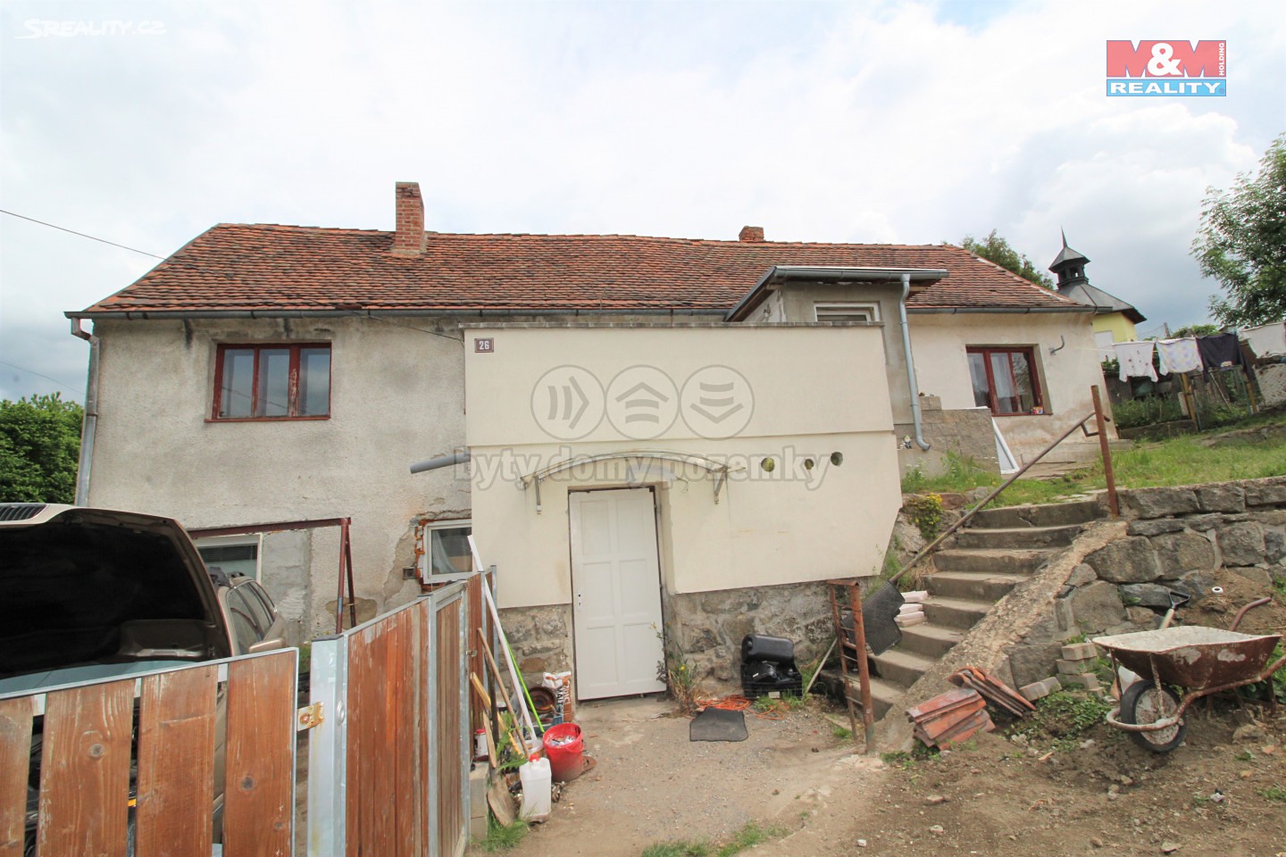 Prodej  rodinného domu 408 m², pozemek 836 m², Buš, okres Praha-západ