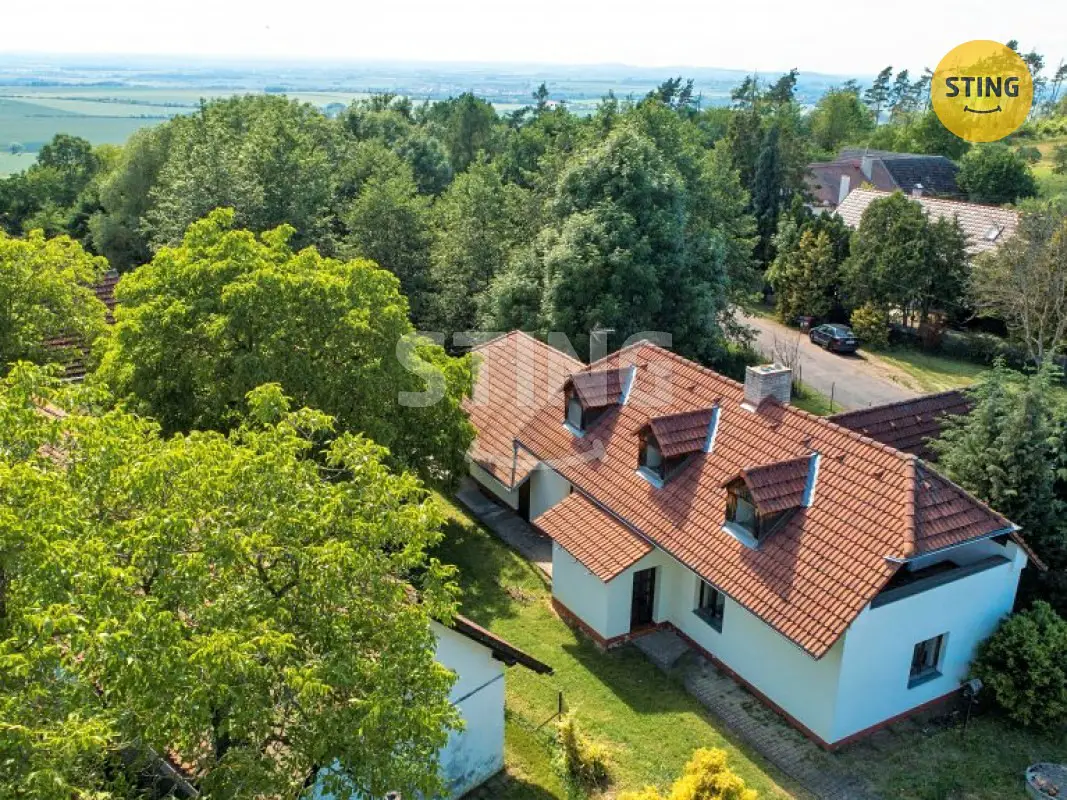 Prodej  rodinného domu 150 m², pozemek 3 551 m², Podhořany u Ronova - Bílý Kámen, okres Chrudim