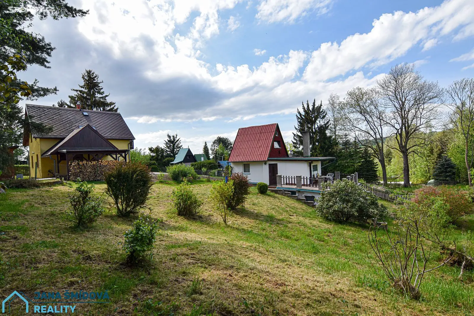 Prodej  stavebního pozemku 1 126 m², Nová Ves, okres Liberec