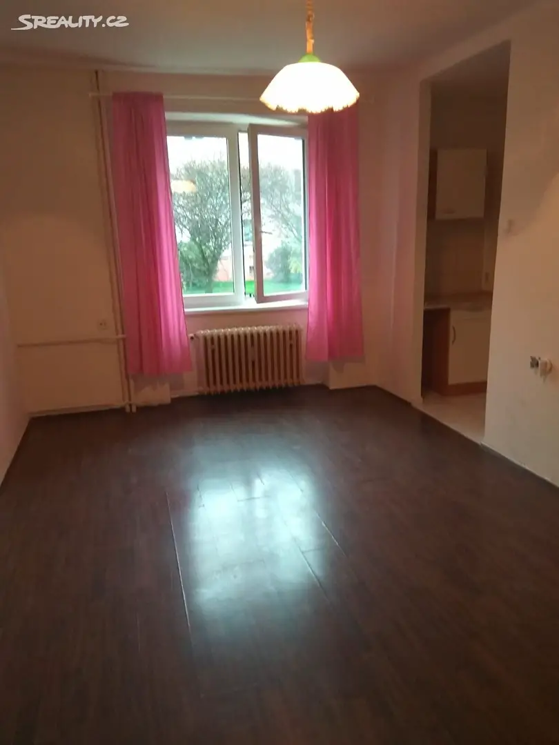Pronájem bytu 1+kk 25 m², Sokolovská, Sokolov