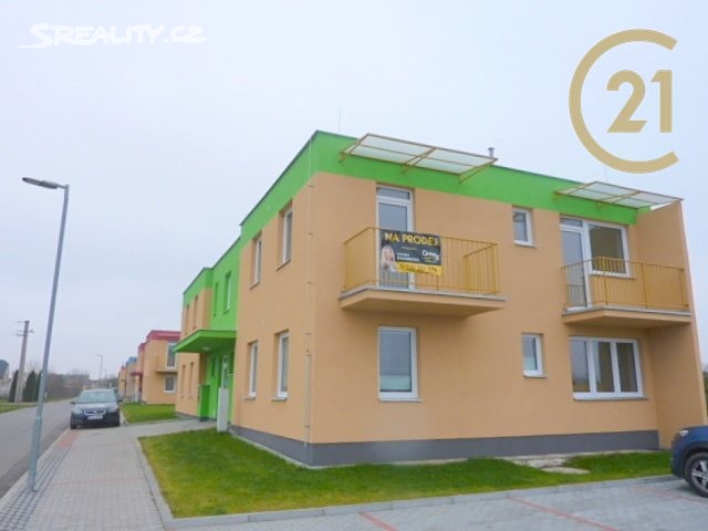 Pronájem bytu 1+kk 27 m², Záříčí, okres Kroměříž