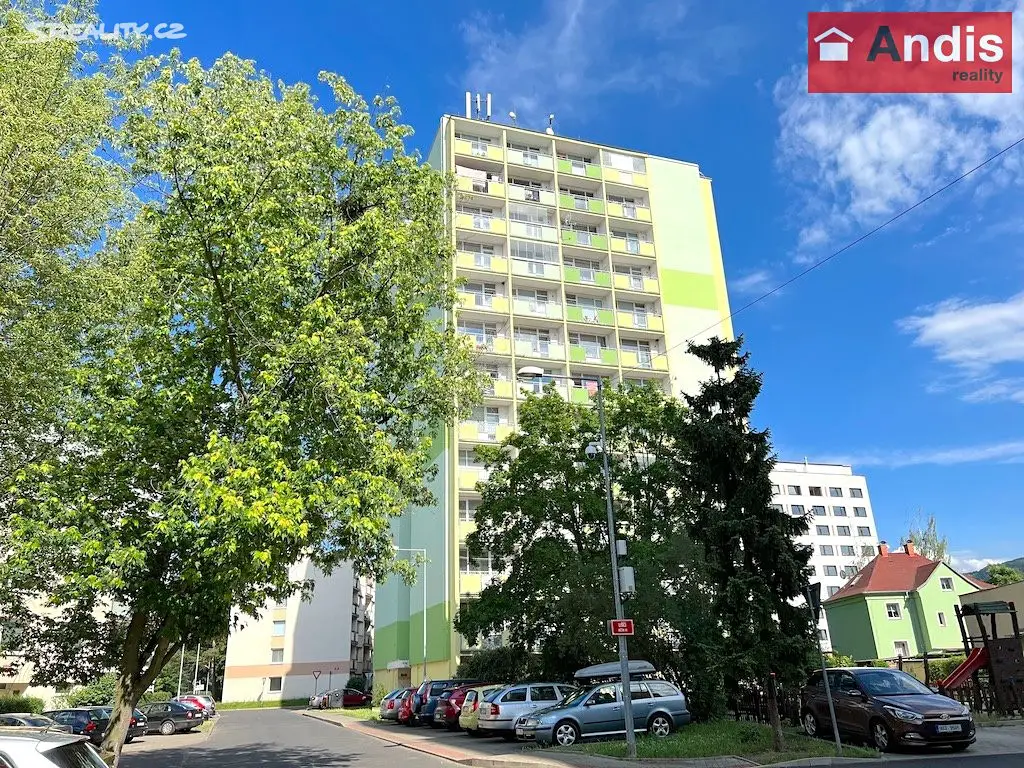 Pronájem bytu 2+1 57 m², Žerotínova, Děčín - Děčín III-Staré Město