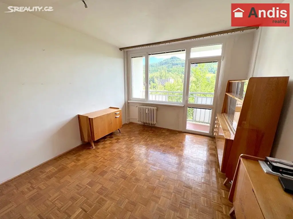 Pronájem bytu 2+1 57 m², Žerotínova, Děčín - Děčín III-Staré Město