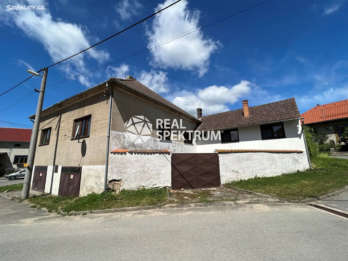 Prodej  rodinného domu 271 m², pozemek 279 m², Našiměřice, okres Znojmo