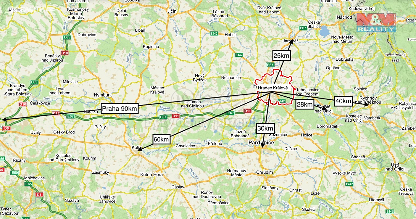 Pronájem bytu 2+1 55 m², třída SNP, Hradec Králové - Slezské Předměstí