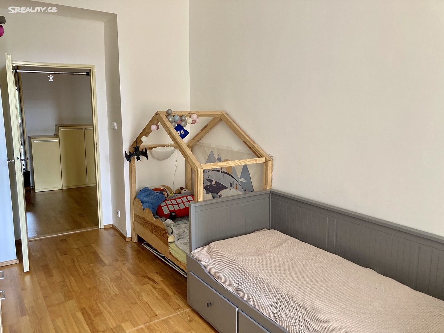 Pronájem bytu 3+kk 70 m², Lucemburská, Praha 3 - Vinohrady