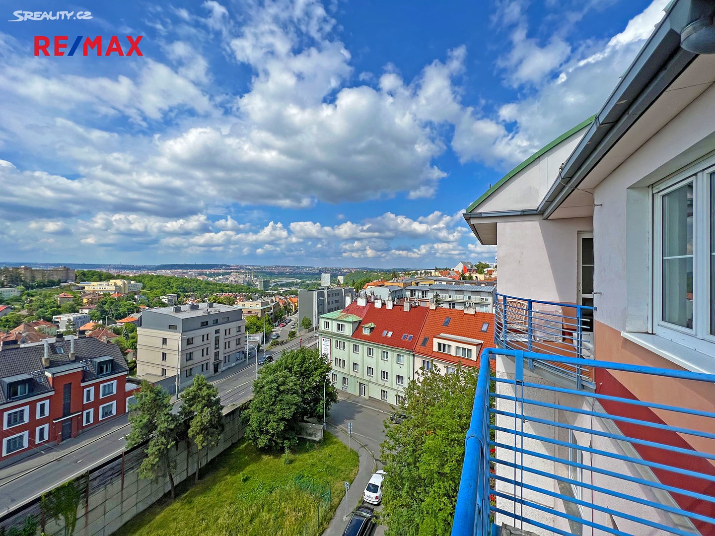 Pronájem bytu 6 pokojů a více 144 m² (Mezonet), U Stírky, Praha 8 - Libeň
