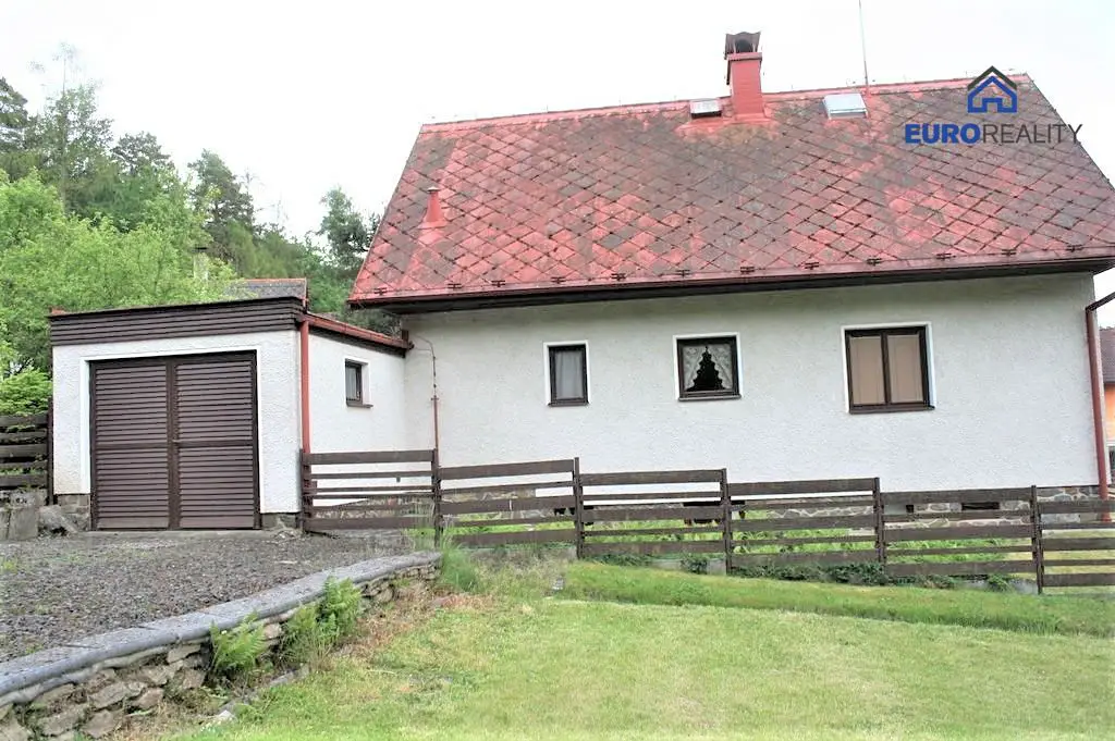 Prodej  chaty 140 m², pozemek 598 m², Mochtín - Hoštičky, okres Klatovy