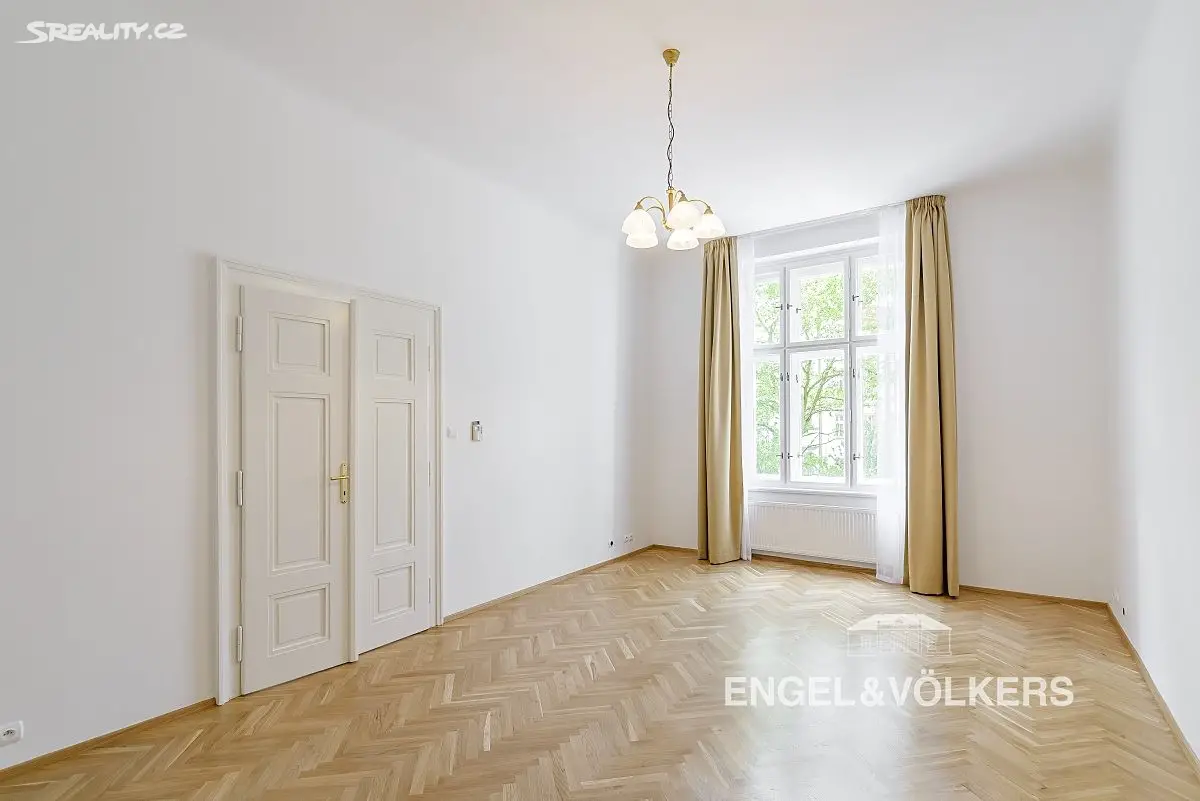 Pronájem bytu 2+1 80 m², Slavíkova, Praha 2 - Vinohrady