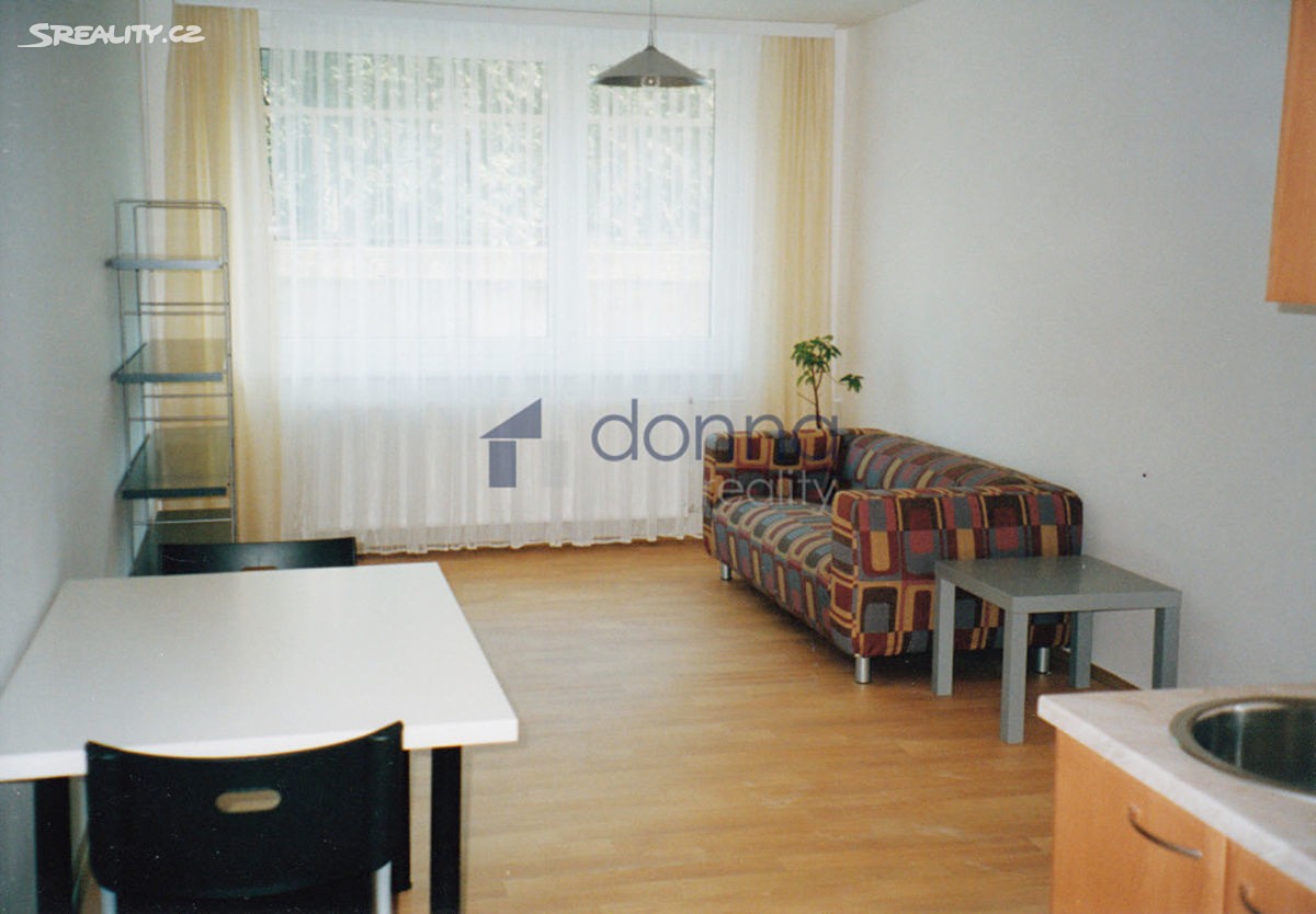 Pronájem bytu 2+kk 43 m², Ohradní, Praha 4 - Michle