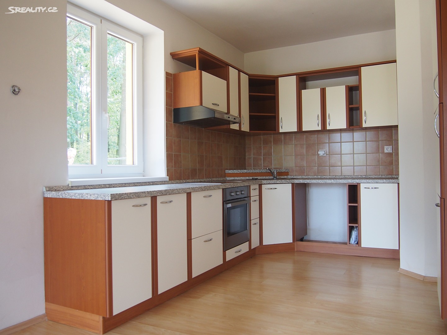 Pronájem bytu 3+kk 88 m², Dašice - Pod Dubem, okres Pardubice